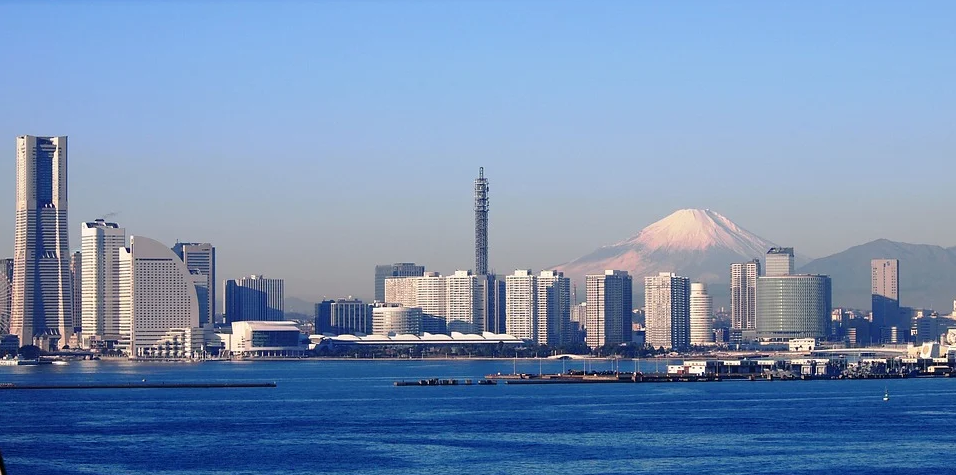輕鋼結(jié)構(gòu)房屋源自日本還是美國?輕鋼結(jié)構(gòu)房屋為什么能住上百年?(圖1) 睿婕輕鋼別墅